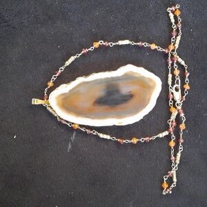 Vintage Sliced Agate Gilded Pendant & 14 in. Chain 14/20 GF